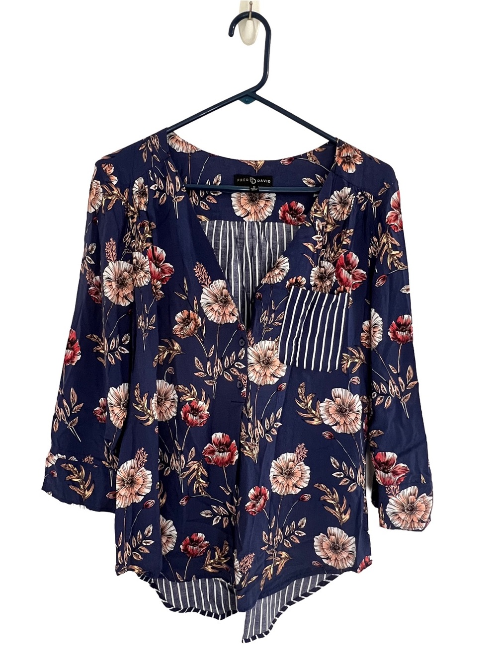 Fred David Mixed-Print Floral v-neck Button-Front Blouse - Navy